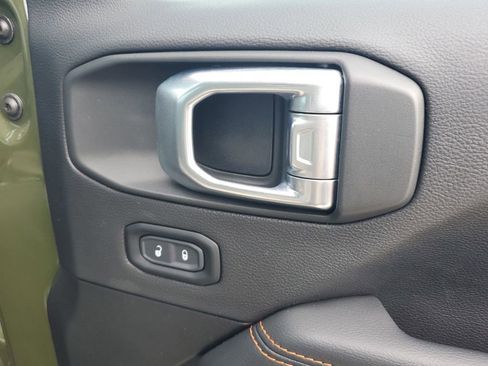 Used 2023 Jeep Gladiator Mojave w/ Trailer Tow Package image 48