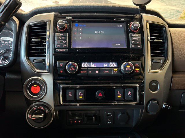 Used 2018 Nissan Titan Platinum Reserve w/ Platinum Utility Package AWD/4WD image 4