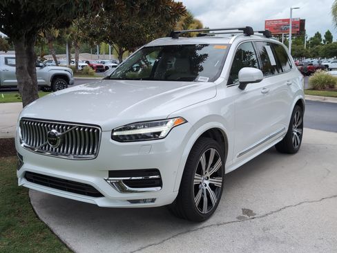 Used 2021 Volvo XC90 T6 Inscription w/ Advanced Package AWD/4WD image 5