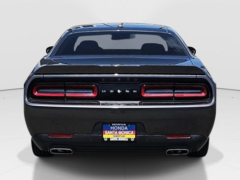 Used 2022 Dodge Challenger GT RWD image 6