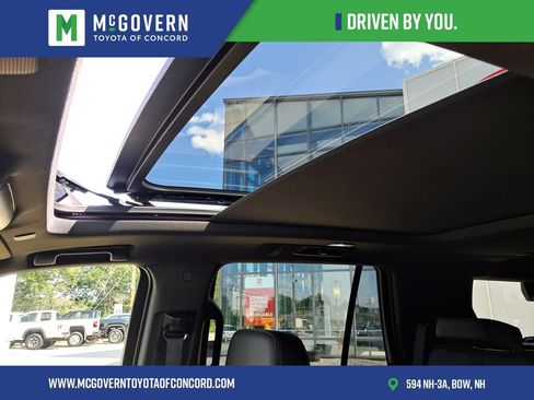 Used 2023 Chevrolet Tahoe RST AWD/4WD image 18