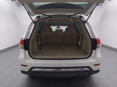 Used 2014 Nissan Pathfinder S image 29