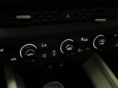 Used 2023 Honda Accord EX image 10