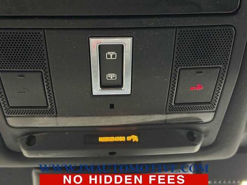 Used 2019 Land Rover Discovery Sport HSE image 35