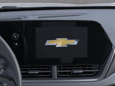 New 2026 Chevrolet Trax LS w/ Driver Confidence Package image 44