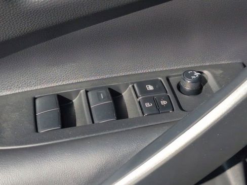 Used 2024 Toyota Corolla SE w/ SE Premium Package image 28