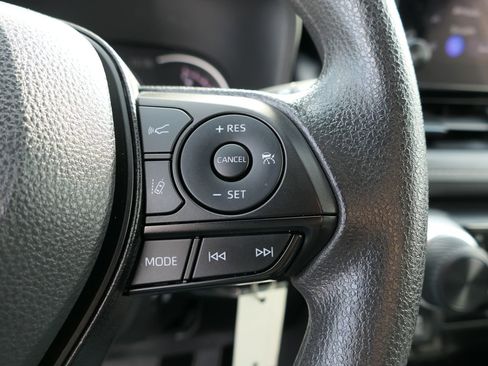 Used 2025 Toyota RAV4 LE image 16