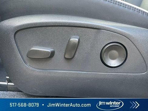 Used 2025 GMC Acadia Denali w/ LPO, Floor Liner Package AWD/4WD image 28