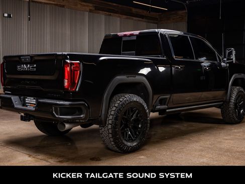 Used 2021 GMC Sierra 2500 Denali w/ Denali Black Diamond Edition image 10