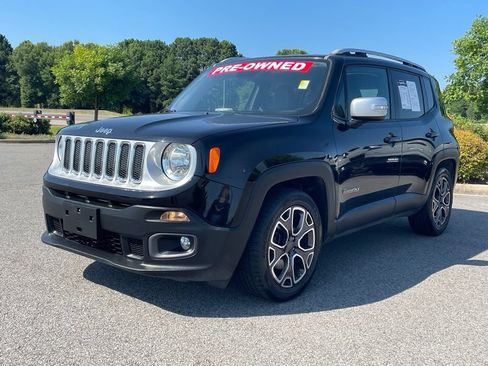 Used 2016 Jeep Renegade Limited FWD image 3