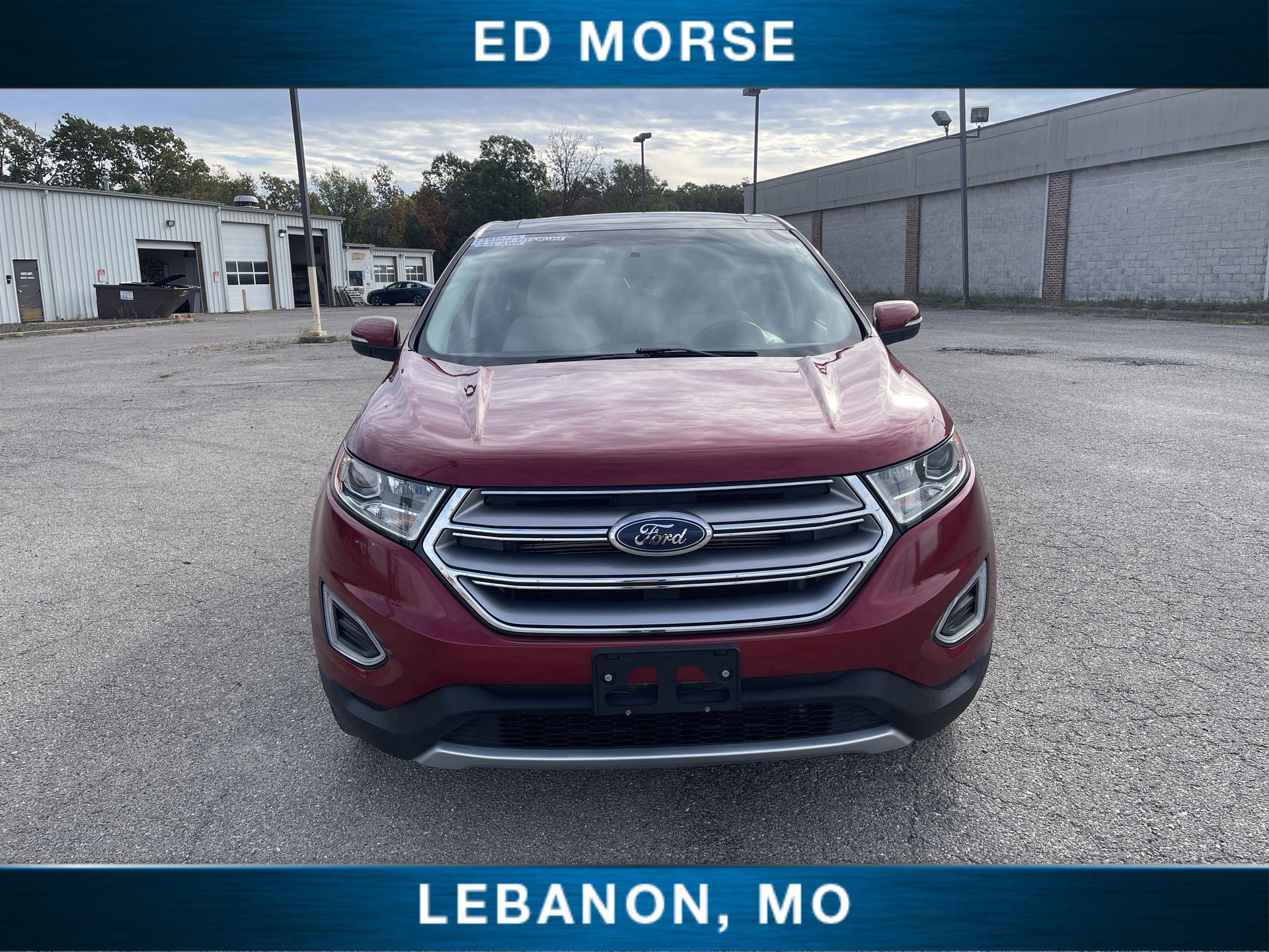 Used 2018 Ford Edge Titanium w/ Cold Weather Package AWD/4WD image 3