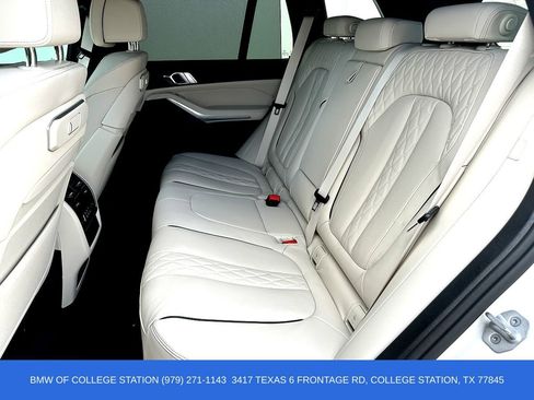 Used 2026 BMW X5 sDrive40i w/ Executive Package image 18