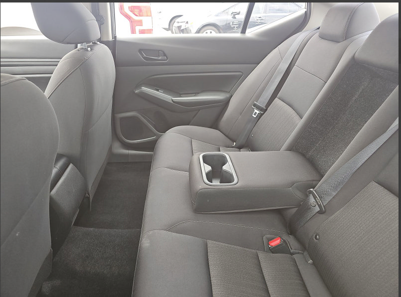 Used 2023 Nissan Altima 2.5 S FWD image 9
