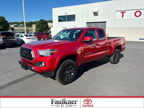 Certified 2023 Toyota Tacoma SR5 AWD/4WD image 19