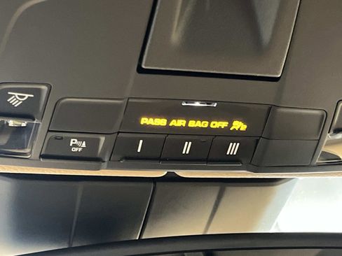 Used 2017 Porsche 911 Carrera image 31