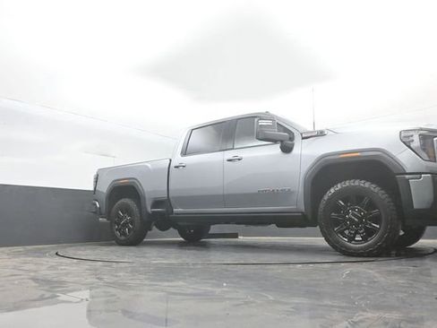 Used 2025 GMC Sierra 2500 AT4 w/ AT4 Premium Plus Package AWD/4WD image 33