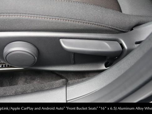 New 2026 MAZDA MAZDA3 s FWD image 8