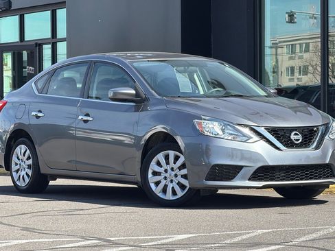 Used 2017 Nissan Sentra S FWD image 2