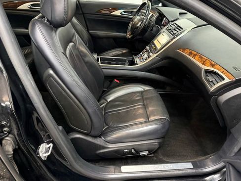 Used 2017 Lincoln MKZ Reserve w/ Climate Package image 44