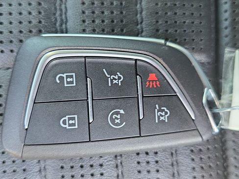 Used 2022 Cadillac Escalade Premium Luxury Platinum image 37