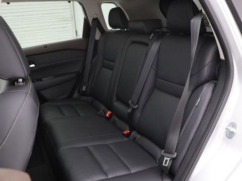 Used 2023 Nissan Rogue SL w/ SL Premium Package image 12