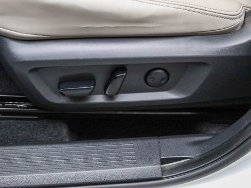 Used 2021 Nissan Rogue SL image 21