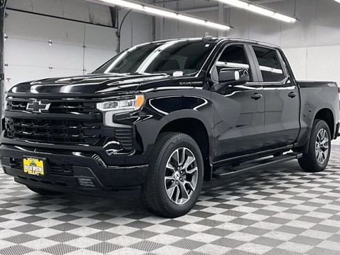 Used 2024 Chevrolet Silverado 1500 RST w/ Convenience Package II image 13