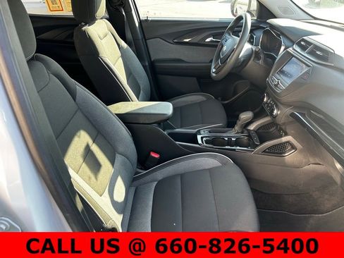 Used 2023 Chevrolet TrailBlazer LT image 10