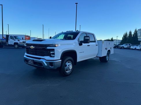 New 2025 Chevrolet Silverado 3500 W/T w/ WT Convenience Package image 16