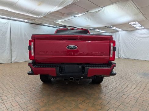 Used 2023 Ford F250 Lariat w/ Black Appearance Package image 6