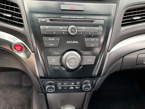 Used 2015 Acura ILX FWD image 32