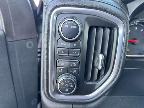 Used 2020 Chevrolet Silverado 2500 LTZ w/ LTZ Convenience Package image 17