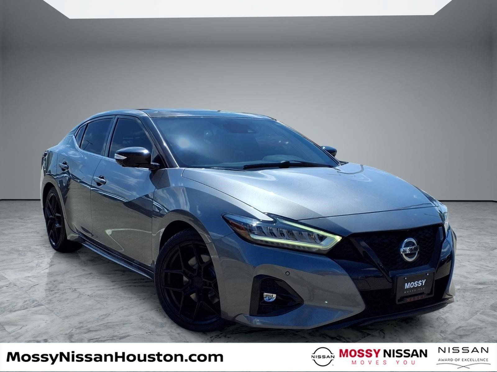 Used 2021 Nissan Maxima SR w/ Sport Mat Group FWD image 1