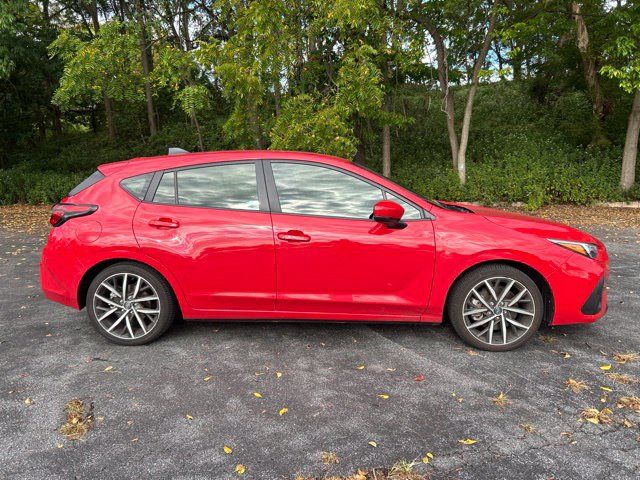 Used 2024 Subaru Impreza 2.0i Sport AWD/4WD image 2
