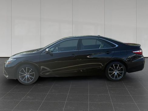 Used 2015 Toyota Camry XSE w/ Advanced Technology Package FWD image 2