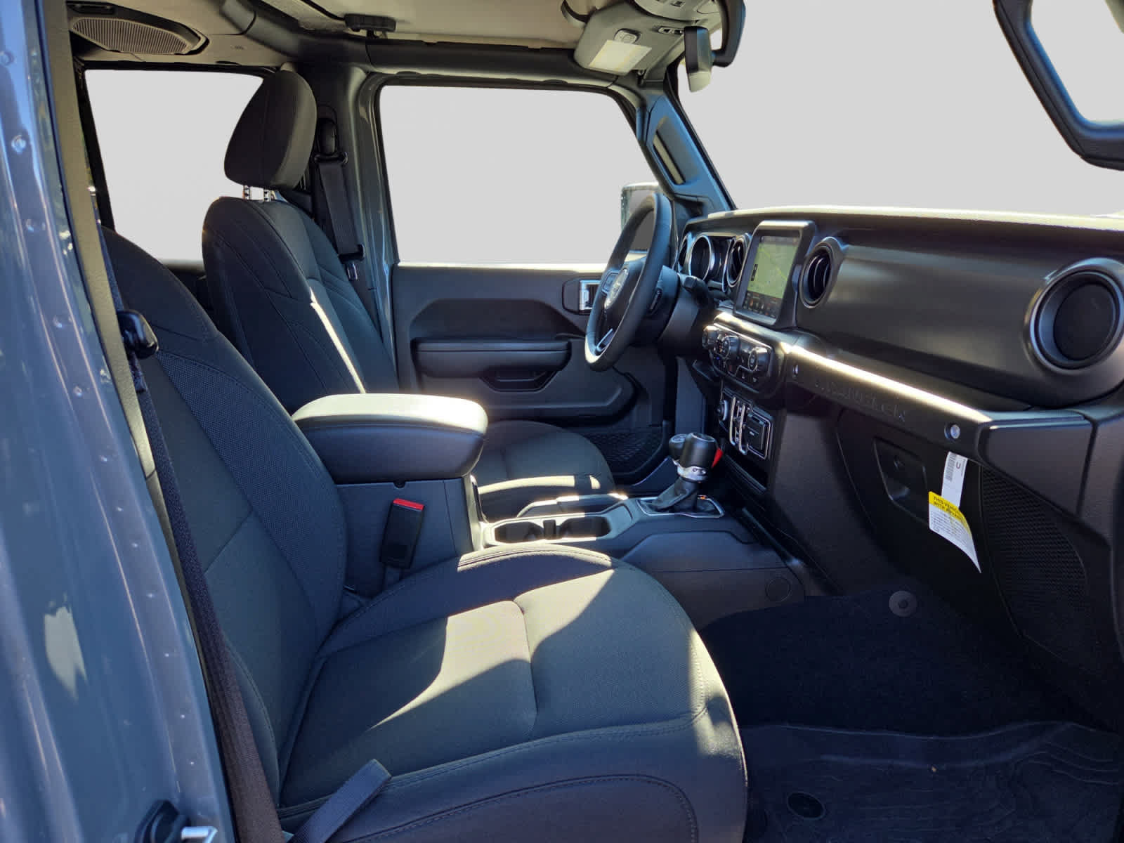 Used 2023 Jeep Wrangler Unlimited w/ Cold Weather Group AWD/4WD image 20