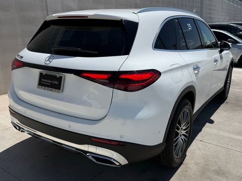 Used 2025 Mercedes-Benz GLC 300 image 6
