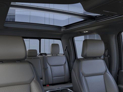 New 2025 Ford F150 Lariat w/ Equipment Group 502A High image 44