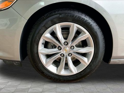 Used 2023 Chevrolet Malibu LT FWD image 33