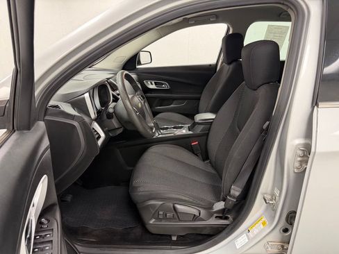 Used 2016 Chevrolet Equinox LS w/ LPO, Protection Package FWD image 18