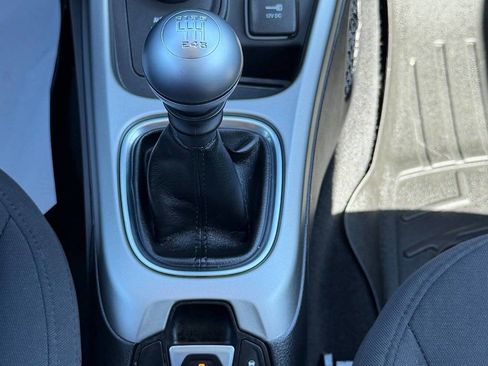 Used 2018 Jeep Compass Sport AWD/4WD image 21