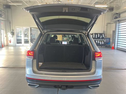 Certified 2024 Volkswagen Atlas SE AWD/4WD image 4