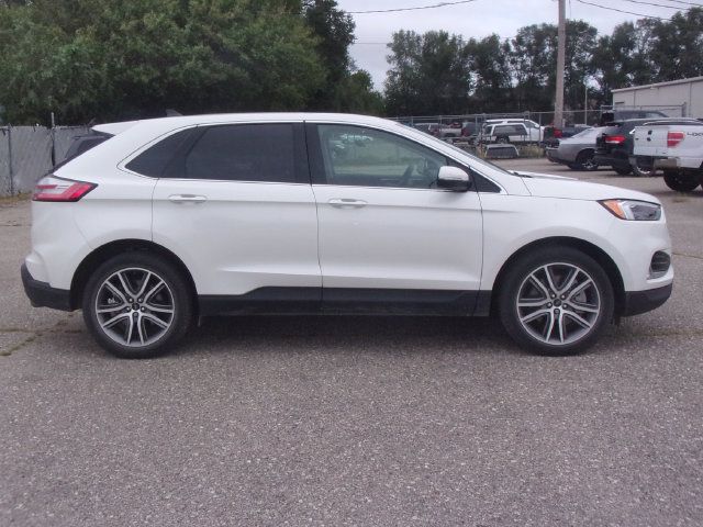 Used 2024 Ford Edge Titanium w/ Equipment Group 301A AWD/4WD image 8