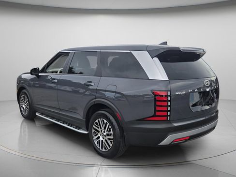 Certified 2026 Hyundai Palisade SE FWD image 8