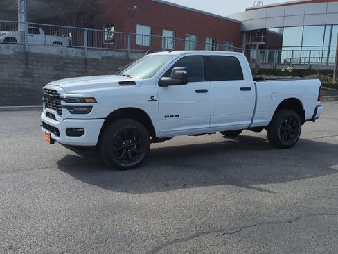 New 2026 RAM 3500 Big Horn image 3