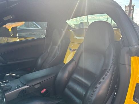 Used 2006 Chevrolet Corvette Convertible w/ Preferred Equipment Group RWD image 5