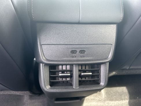 New 2026 GMC Terrain AT4 w/ Technology Package II AWD/4WD image 31