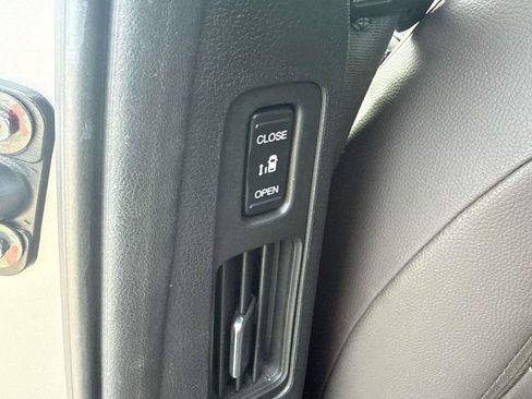 Used 2023 Honda Odyssey Touring image 27