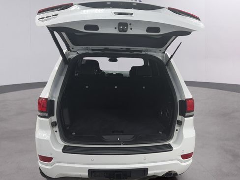 Used 2022 Jeep Grand Cherokee Laredo X image 21