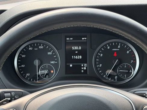 Used 2023 Mercedes-Benz Metris Passenger image 10